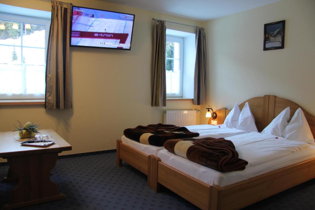 Hotel Hutmannshaus Kremsbrucke Εξωτερικό φωτογραφία